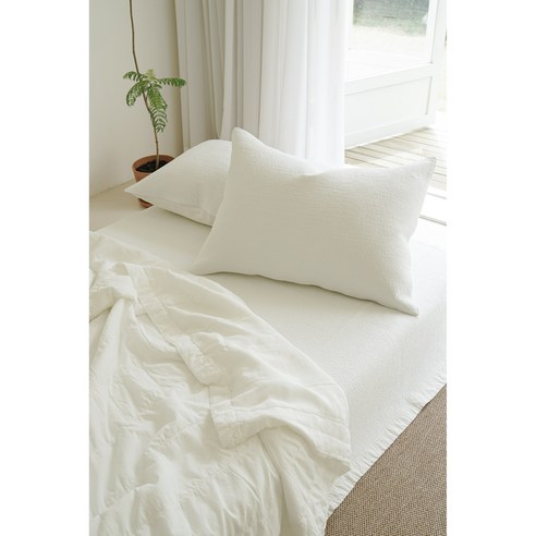 오가니크라프트 풍기 인견 냉감 침대패드: 여름 밤의 시원함과 편안함을 선사하는 고급 매트릭스