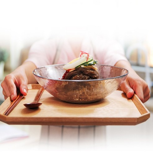 속초의 맛 그대로, 명태회무침과 교동설악냉면