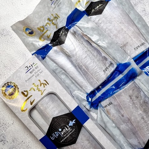 2마리 선착 갈치 500~590g, 제주 은갈치 왕특대 500~590g 함께 한패 제주도한치