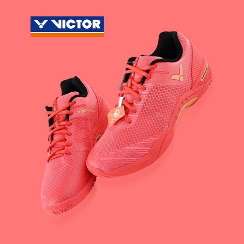 발걸음마저 가벼워지는 마법, 빅터 S82 배드민턴화