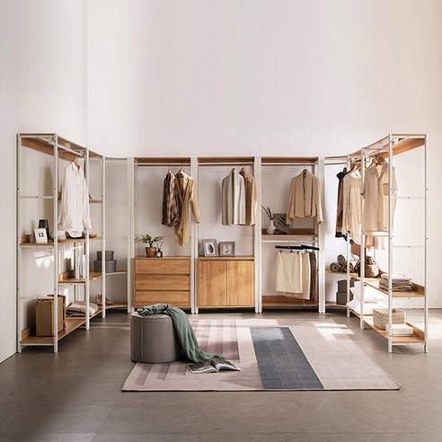 현대적인 공간에 완벽한 수납 솔루션: 삼익가구 NEW 테일러 드레스룸