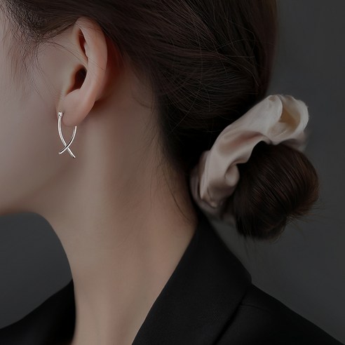 DFMEI 독특한 귀걸이 새로운 유행 어 인터넷 연예인 우아한 귀걸이 새로운 세련된 귀걸이