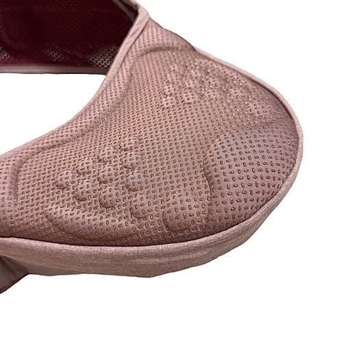 땀 걱정 없이 시원하고 편안한 여름 육아, 통기성 좋은 경량형 아기띠 힙시트로!