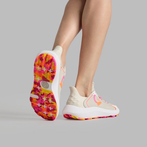 필드를 빛낼 궁극의 선택, 지포어 MG4X2 여성 골프화