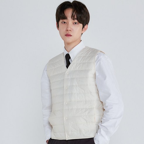 투웨이 베스트 경량 패딩 조끼로 스타일과 편안함을 동시에