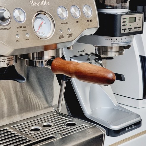 빈플랜트 바텀리스 포터필터: 브레빌 사용자를 위한 홈 바리스타 능력 향상