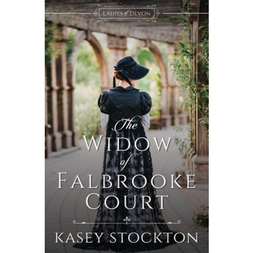 The Widow of Falbrooke Court Paperback, Golden Owl Press, English, 9781952429071