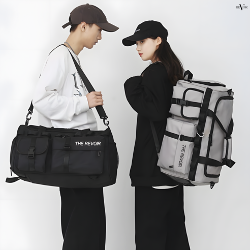 스타일과 실용성을 겸비한 르브아 다용도 보스턴백 백팩으로 스마트한 여정을 떠나세요.