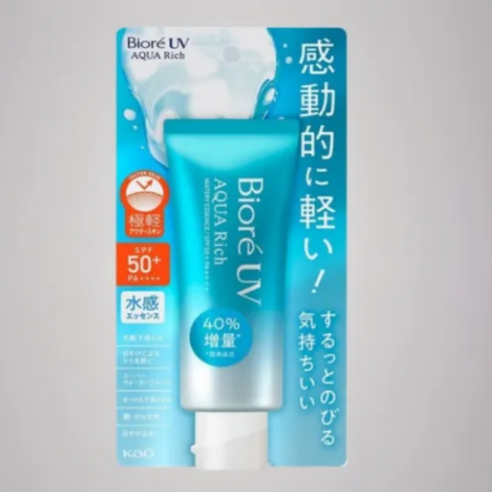 촉촉함으로 빛나는 피부, 비오레 UV 아쿠아 리치 워터리 에센스로 완성하는 완벽한 자외선 차단