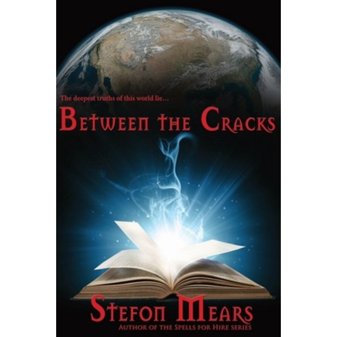 (영문도서) Between the Cracks Paperback, Thousand Faces Publishing, English, 9781948490375