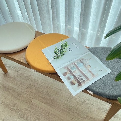 사계절의 편안함, 집을 밝히는 방석