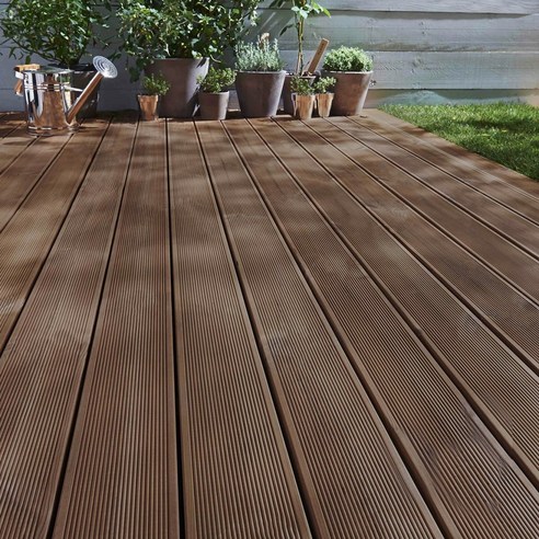 케이가든 합성데크: 자연을 담은 공간, 행복을 더하는 선택