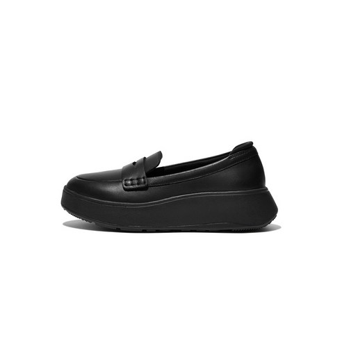 스타일과 편안함을 모두 갖춘 마법의 블랙 플랫폼 로퍼