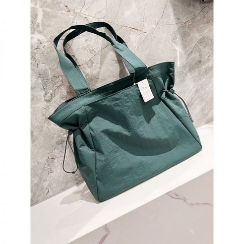 [오케이나우ㅣ인기상품] 룰루레몬 백팩에서 일상과 여행에 완벽한 백을 찾아보세요 [OKNOWㅣ추천상품]