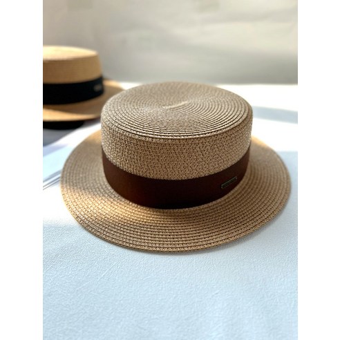 힐링햇과 함께 햇살 아래 더욱 아름다운 일상을 누리세요.