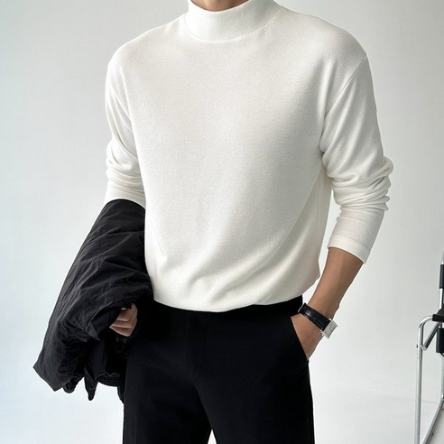 겨울철 따뜻함과 스타일을 한 번에 만족시키는 폴라티 반목폴라 반폴라티 반폴라 니트