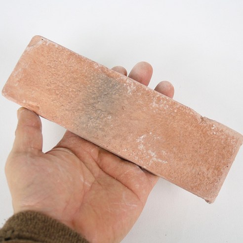 시간을 멈춘 듯한 아름다움, 모네스페스 파벽돌로 완성하는 빈티지 공간