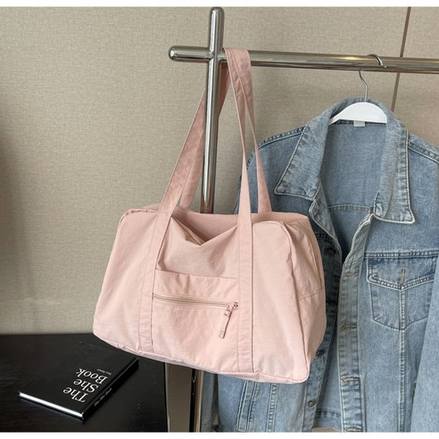 당신의 활동적인 라이프스타일을 위한 완벽한 동반자, 메리레이디 소형 보스턴백 요가가방