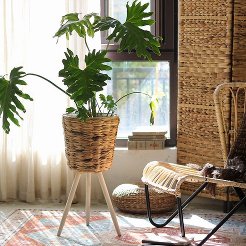 천연 라탄으로 만든 세련되고 실용적인 인테리어 화분커버