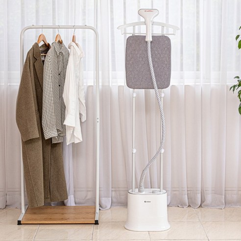 벤하임 스탠드 스팀 다리미로 매일 산뜻하고 자신감 넘치는 하루를 시작하세요