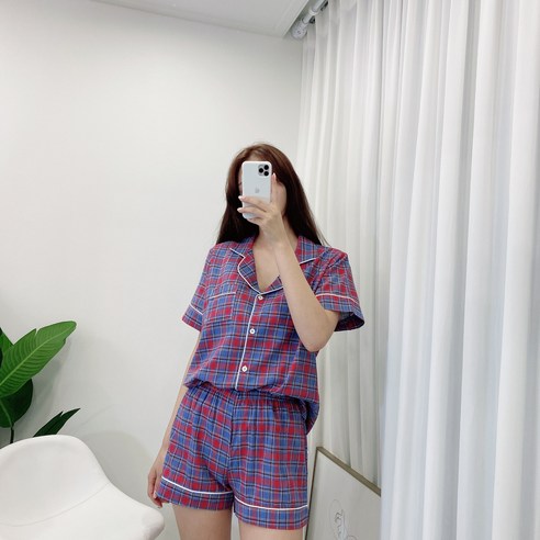 여름을 편안하고 스타일리시하게