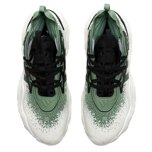 기능성과 스타일이 완벽하게 조화를 이루는 아디다스 농구화