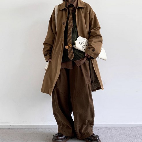 스타일과 편안한 착용감을 동시에 제공하는 남성용 티바하 오버핏 트렌치 하프 코트