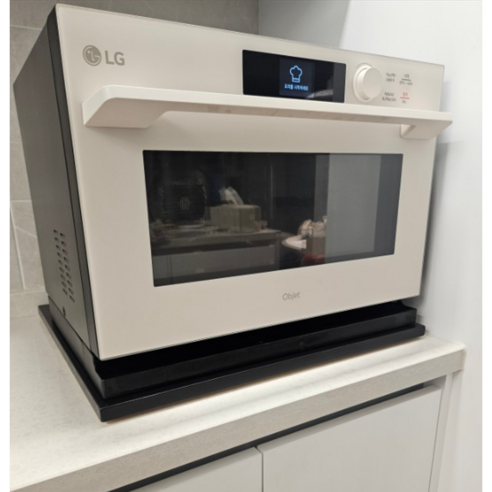 안전과 스타일을 동시에! 큐커 받침대로 완벽한 주방을 경험하세요.