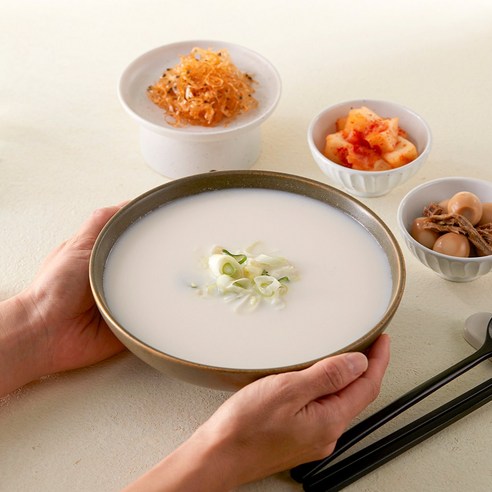 사랑하는 우리 아이를 위한 건강하고 맛있는 선택, 파르팜 무첨가 어린이 한우 사골 곰탕