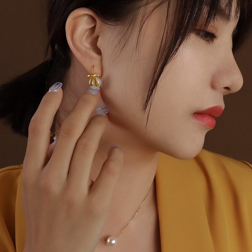 French Ins 모조 진주 활 귀걸이 귀걸이 티타늄 스틸 18K 골드 목걸이 쇄골 체인 쥬얼리 세트