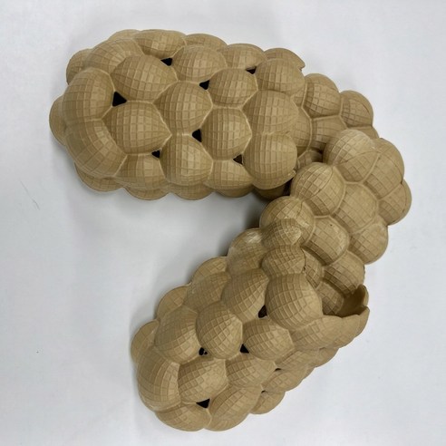 편안함, 스타일, 가벼움을 겸비한 올록볼록 푹신한 쿠션 슬리퍼