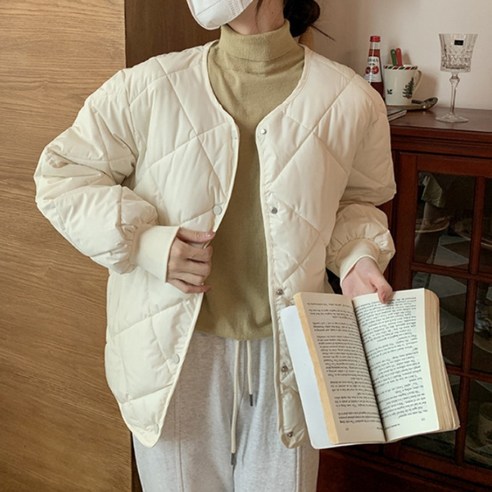 겨울철 추위를 따뜻하게 막아주는 도도미아 노카라 경량패딩 점퍼