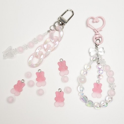 나만의 비즈 키링으로 밋밋한 일상에 특별한 개성을 더하세요!