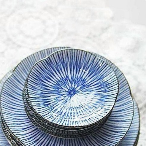 도시 감성을 담은, 품격 있는 식탁