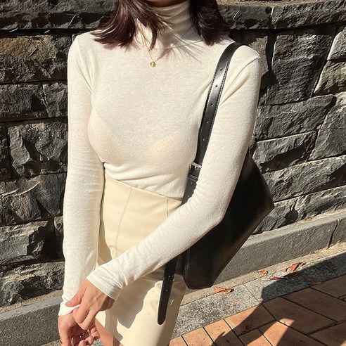 커밍투유 쫀쫀 슬림 울 폴라티