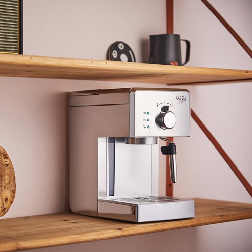 가찌아 비바 프레스티지는 할인된 가격으로 구매할 수 있는 커피 머신