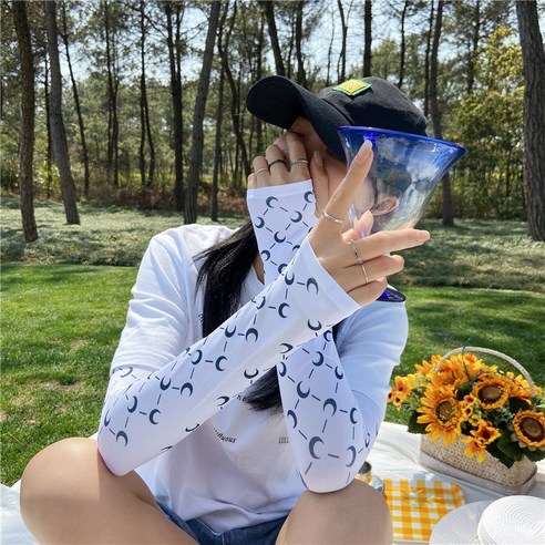 DFMEI 선플라워 캐릭터 아이스 슬리브 한국판 아이스 글러브 팔 보호대 여름 여자 차양 큐티인스소매 덮개, DFMEI 화이트 블랙문(아이스）