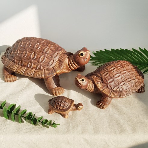 재물운과 사업운을 향상시키는 생기 도자기 거북이