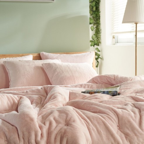 고품질 숙면을 위한 The Nine 라셀 극세사 이불: 완벽한 겨울 휴식의 비결