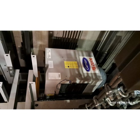 혁신적인 편의와 시원한 쾌적함을 선사하는 엘리베이터에어컨