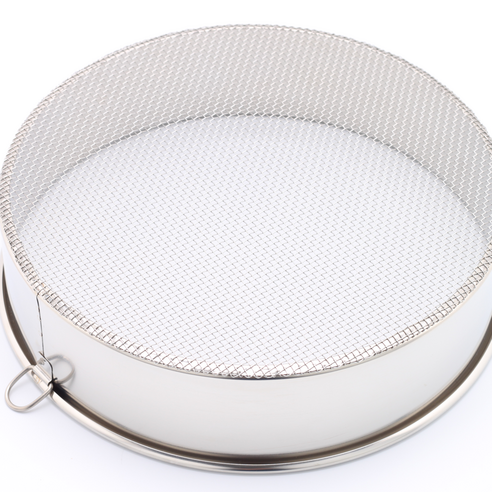 자택에서 갓 볶은 커피의 풍부한 풍미와 향기