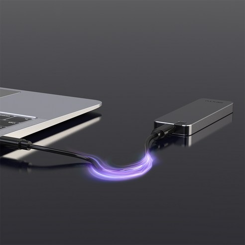 NEXT M2285U3: M.2 SSD를 안전하게 보호하고 성능을 극대화하는 세련된 외장 하드 케이스