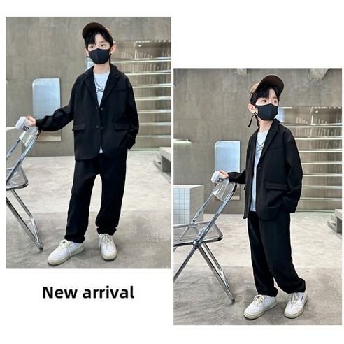 온리히얼 주니어 블랙 정장으로 우리 아이의 특별한 날을 더욱 빛내세요!