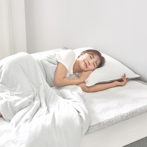 열대야 극복! 장수돌침대 아이스 쿨매트로 꿀잠 예약하세요.