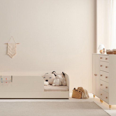 아기의 달콤한 잠을 지켜주는 소르니아 뉴수플레 데이베드