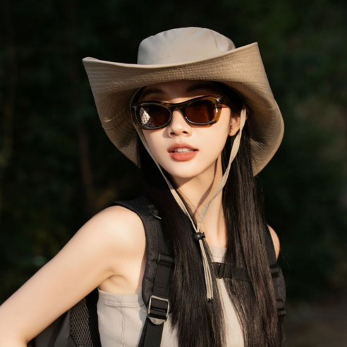 라즈웰 사파리 모자: 햇빛과 자외선 차단의 필수품