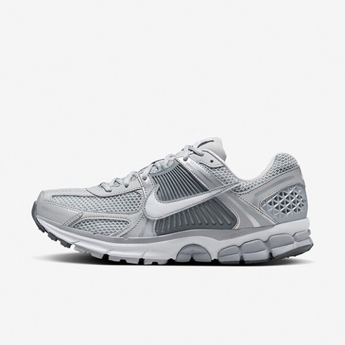 매장정품 나이키 NIKE 줌 보메로 5 FJ4151-003