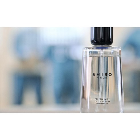 섬세한 향기로 일상에 설렘을 더하는 시로 사봉 오 드 퍼퓸