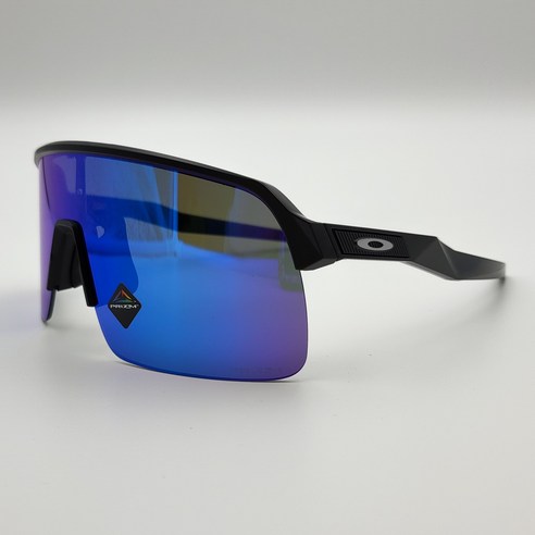 오클리 수트로 라이트, 라이딩을 위한 완벽한 동반자