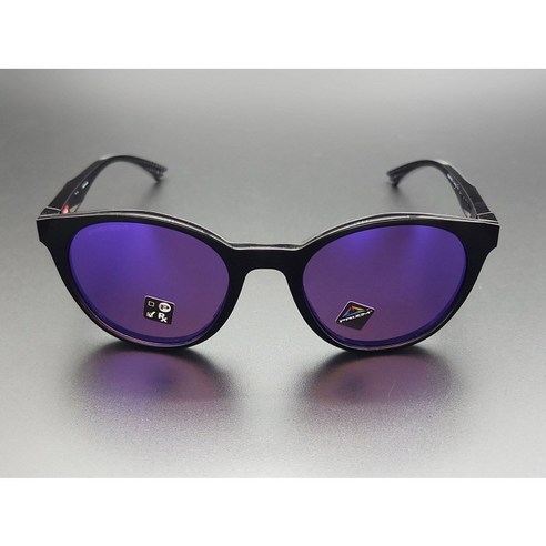 일상에 스며드는 스타일, 오클리 스핀드리프트 선글라스 오클리스핀드리프트